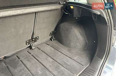 Хэтчбек Ford Fusion 2011 в 