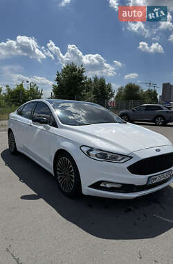 Седан Ford Fusion 2016 в 