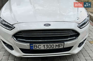 Седан Ford Fusion 2013 в 
