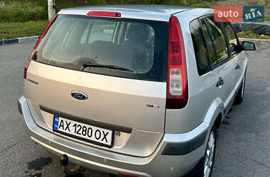Хэтчбек Ford Fusion 2006 в 