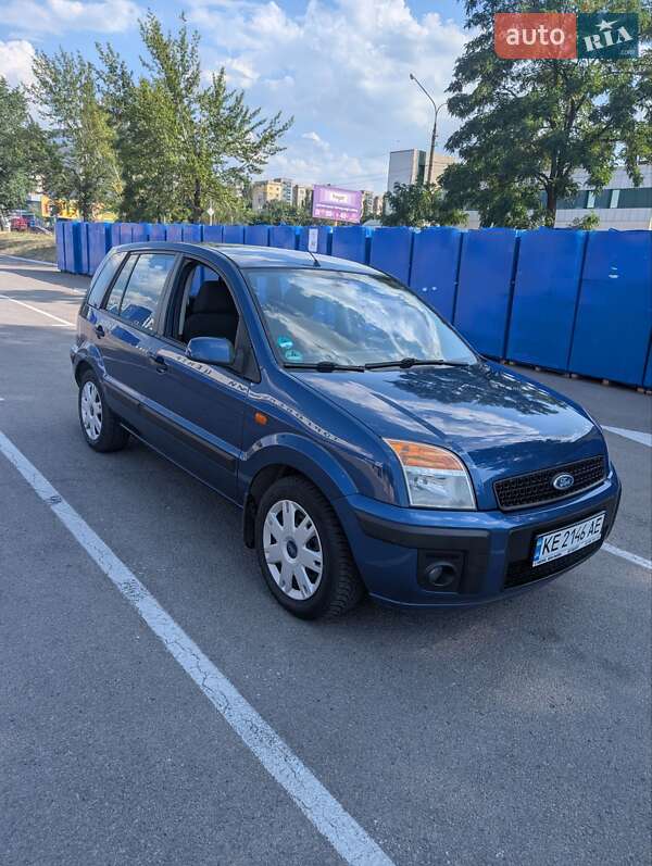 Хетчбек Ford Fusion 2007 в Кам'янському