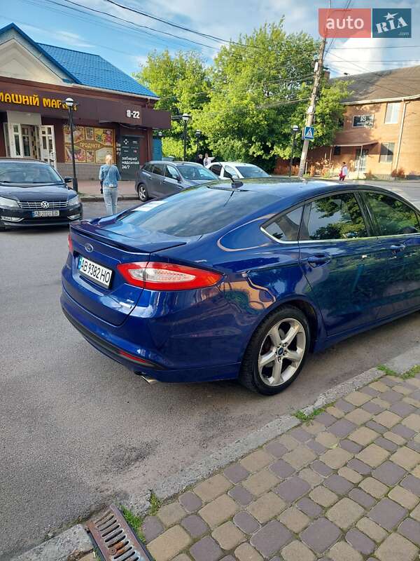 Седан Ford Fusion 2015 в Виннице