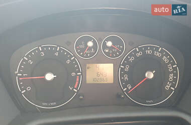 Хетчбек Ford Fusion 2010 в 