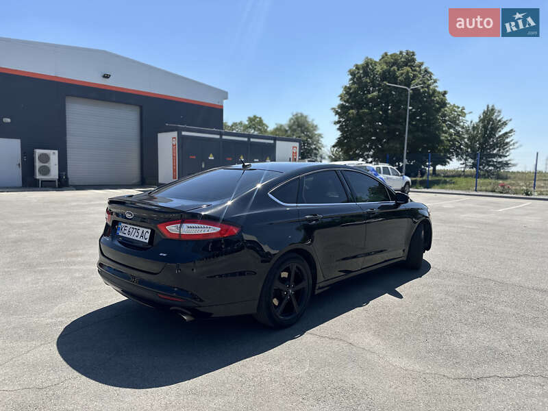 Седан Ford Fusion 2015 в Дніпрі