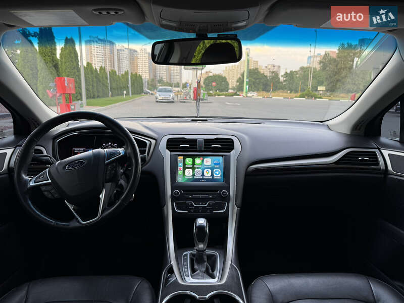 Седан Ford Fusion 2016 в Києві