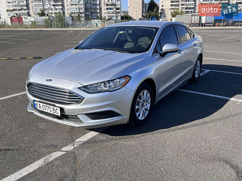 Седан Ford Fusion 2018 в Києві