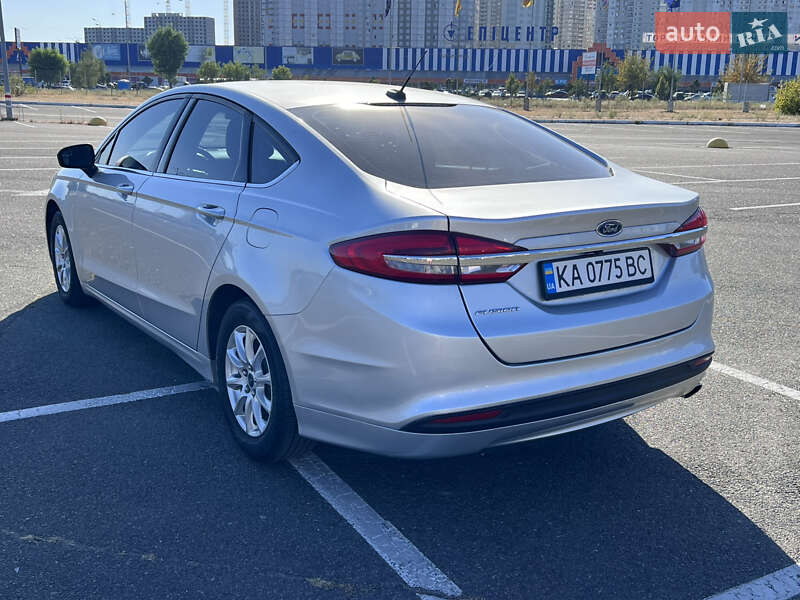 Седан Ford Fusion 2018 в Киеве фото 4 Седан Ford Fusion 2018 в Киеве