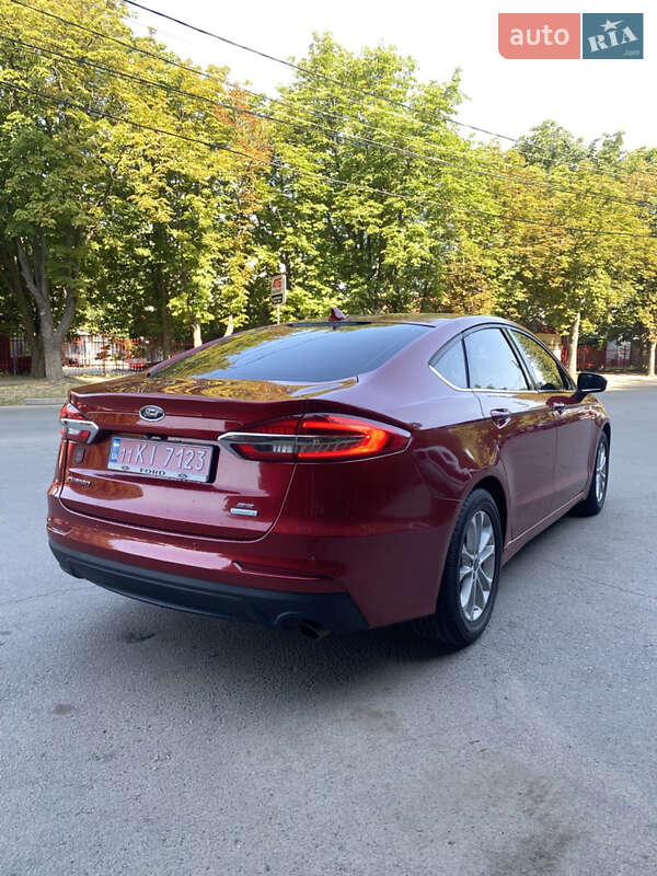 Седан Ford Fusion 2020 в Полтаві