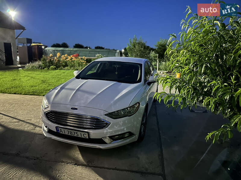 Ford Fusion 2017