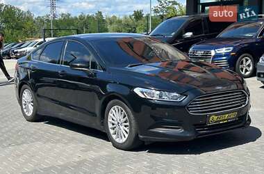 Седан Ford Fusion 2016 в Черновцах