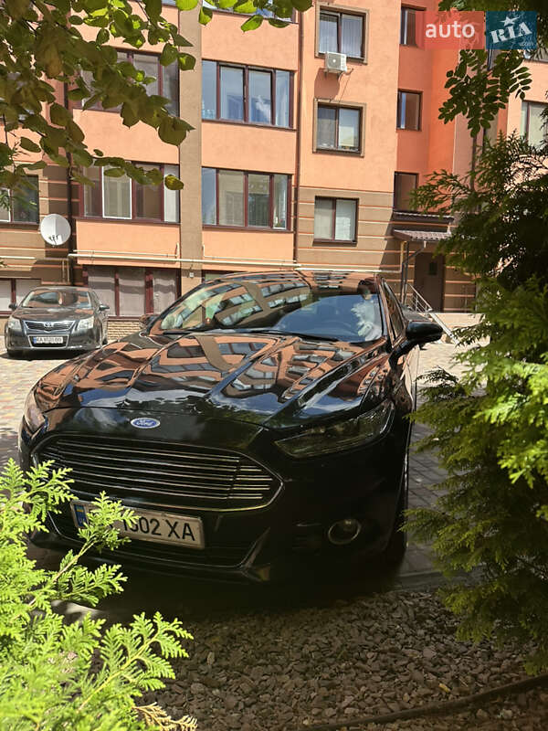 Седан Ford Fusion 2014 в Киеве