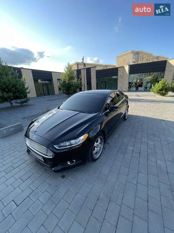 Ford Fusion 2015