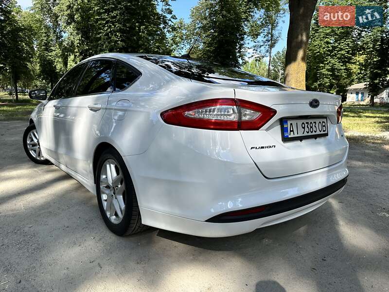 Седан Ford Fusion 2016 в Білій Церкві