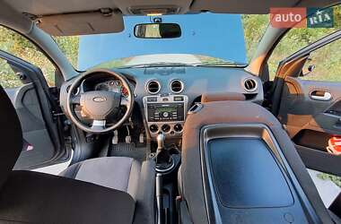 Хетчбек Ford Fusion 2009 в 