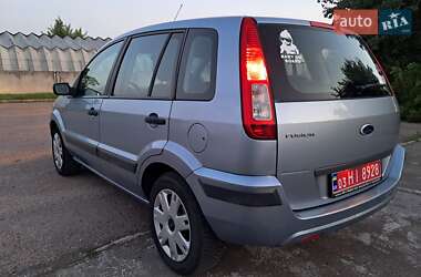 Хэтчбек Ford Fusion 2007 в 