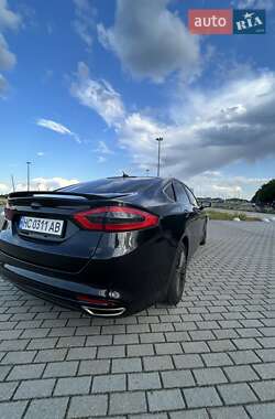 Седан Ford Fusion 2014 в 