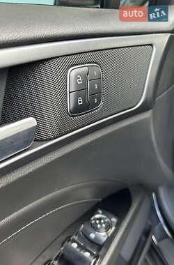 Седан Ford Fusion 2014 в 