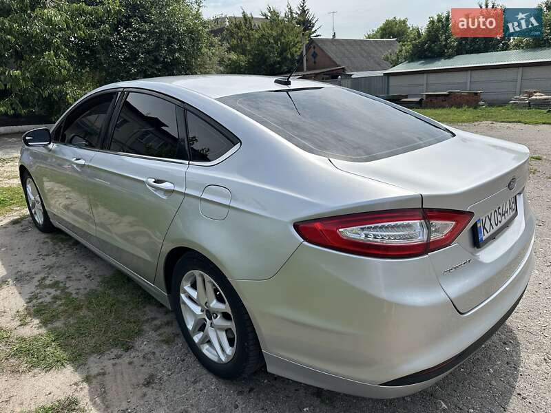 Седан Ford Fusion 2015 в Харькове