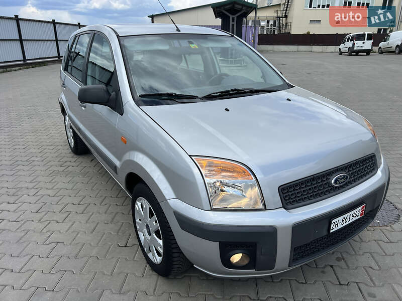 Хетчбек Ford Fusion 2007 в Луцьку