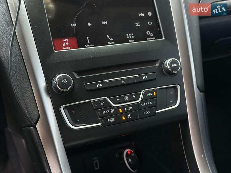 Седан Ford Fusion 2016 в Николаеве