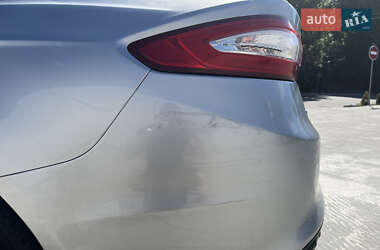 Седан Ford Fusion 2014 в 