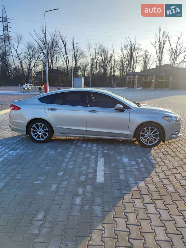Седан Ford Fusion 2017 в Кривому Розі