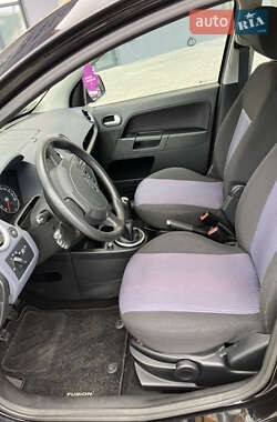Хетчбек Ford Fusion 2011 в 