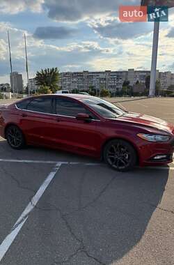 Седан Ford Fusion 2018 в 