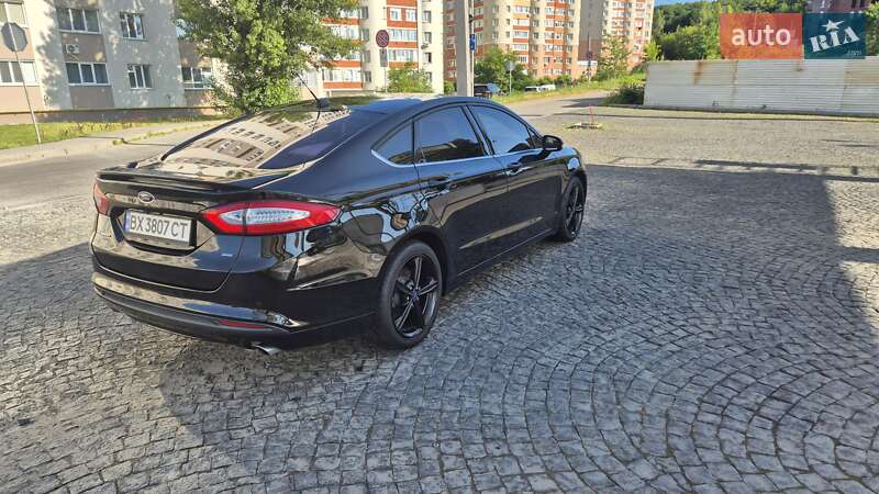Седан Ford Fusion 2015 в Хмельницькому