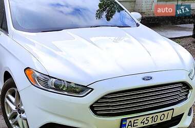 Седан Ford Fusion 2014 в Днепре