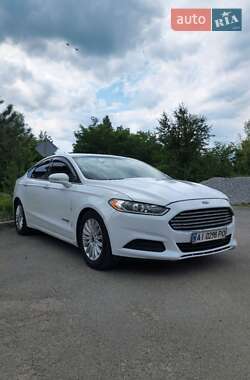 Седан Ford Fusion 2014 в 
