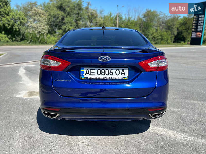 Седан Ford Fusion 2015 в Києві