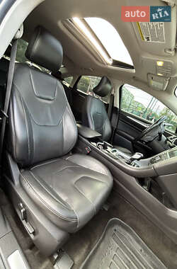Седан Ford Fusion 2014 в 