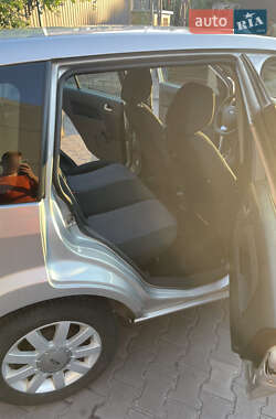Хетчбек Ford Fusion 2011 в 