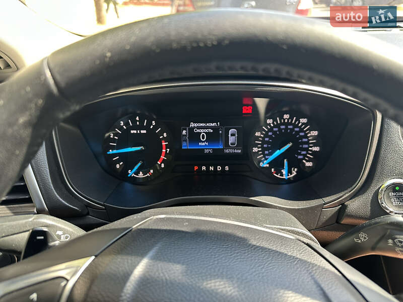 Седан Ford Fusion 2016 в Одесі