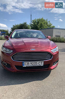 Седан Ford Fusion 2015 в 