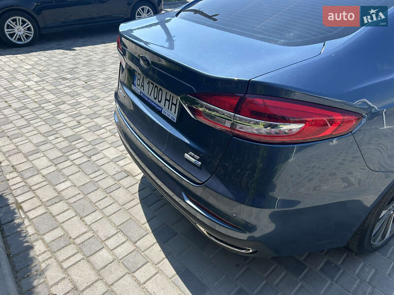 Седан Ford Fusion 2019 в Кропивницькому