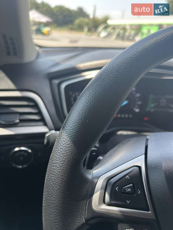 Седан Ford Fusion 2019 в Кропивницькому