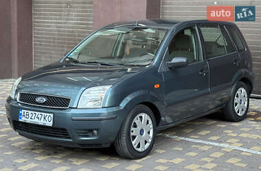 Хетчбек Ford Fusion 2004 в 