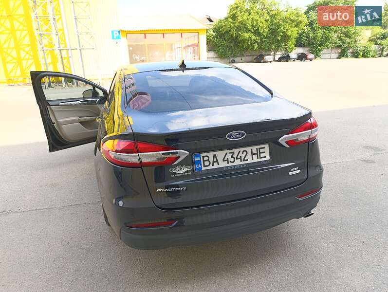 Седан Ford Fusion 2019 в Кропивницком фото 4 Седан Ford Fusion 2019 в Кропивницком