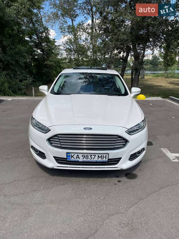 Седан Ford Fusion 2012 в Киеве фото 2 Седан Ford Fusion 2012 в Киеве