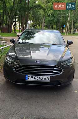 Седан Ford Fusion 2018 в 