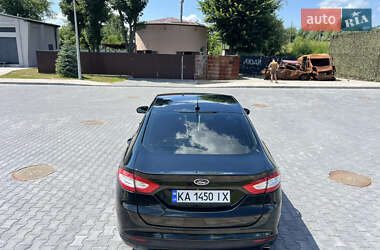 Седан Ford Fusion 2014 в 