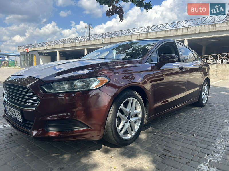 Седан Ford Fusion 2016 в Харкові