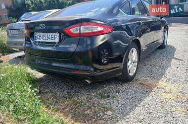Седан Ford Fusion 2014 в 