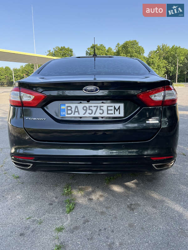 Седан Ford Fusion 2014 в Дніпрі