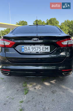 Седан Ford Fusion 2014 в 