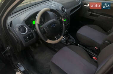 Хетчбек Ford Fusion 2008 в 