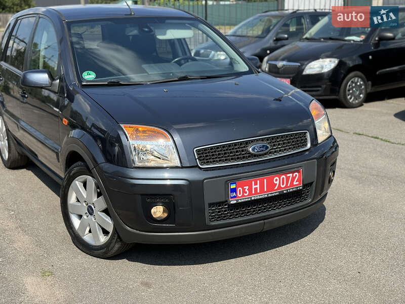 Хетчбек Ford Fusion 2006 в Чернігові