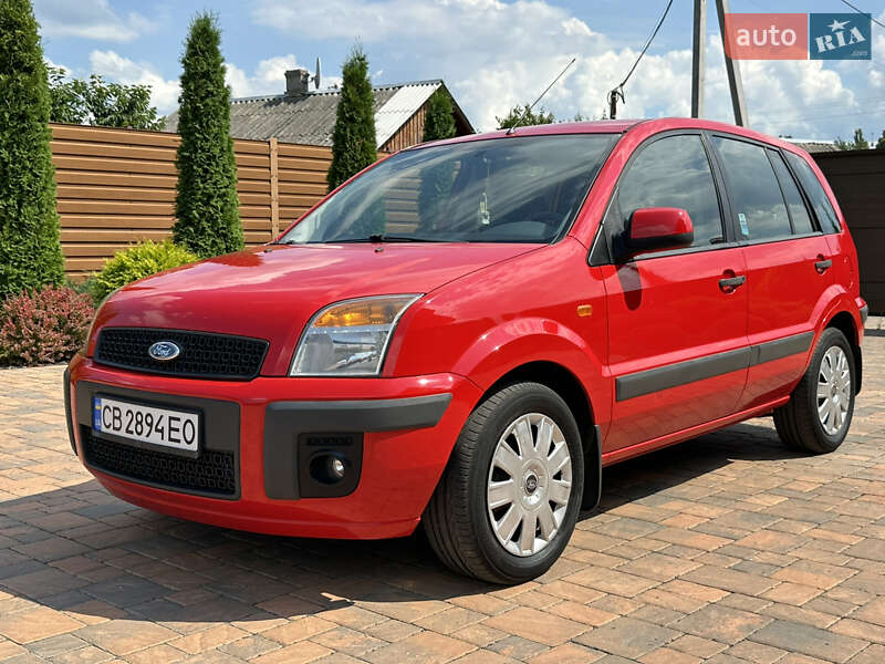 Хэтчбек Ford Fusion 2010 в Чернигове